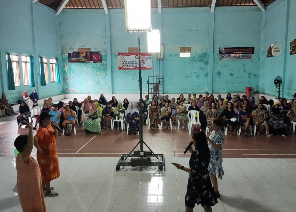 Kegiatan Lomba-Lomba Serangkaian Acara Perayaan Tahun Baru 2025 Oleh PKK Bhineka Nusa Kauh, Desa Dalung